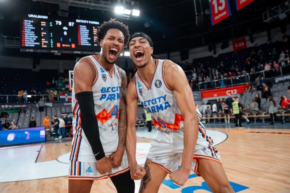 Cдержали напор хозяев паркета и дожали «Уралмаш» в концовке!